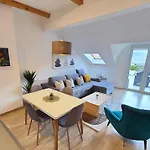 Apartamento Center *