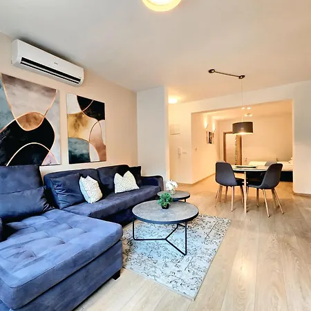 Apartment Center