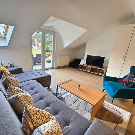 Center Apartment